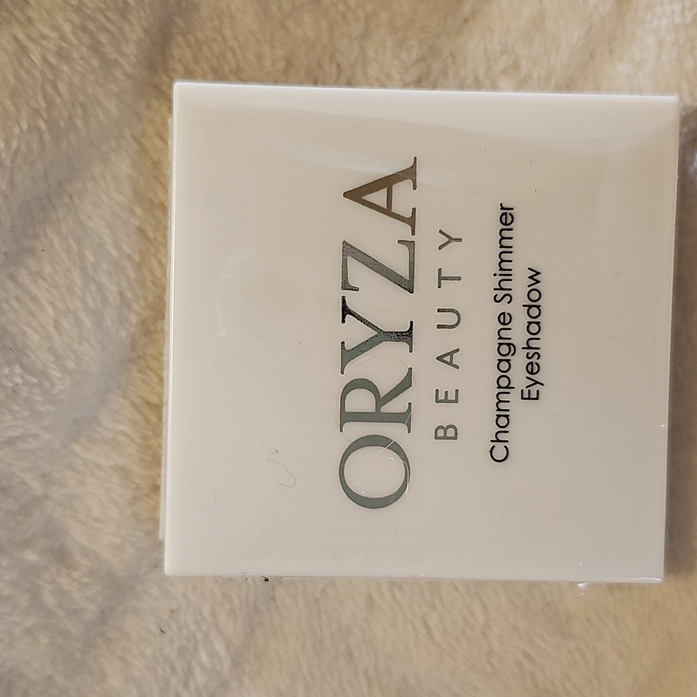 ORYZA BEAUTY EYE SHADOW PALLETTE